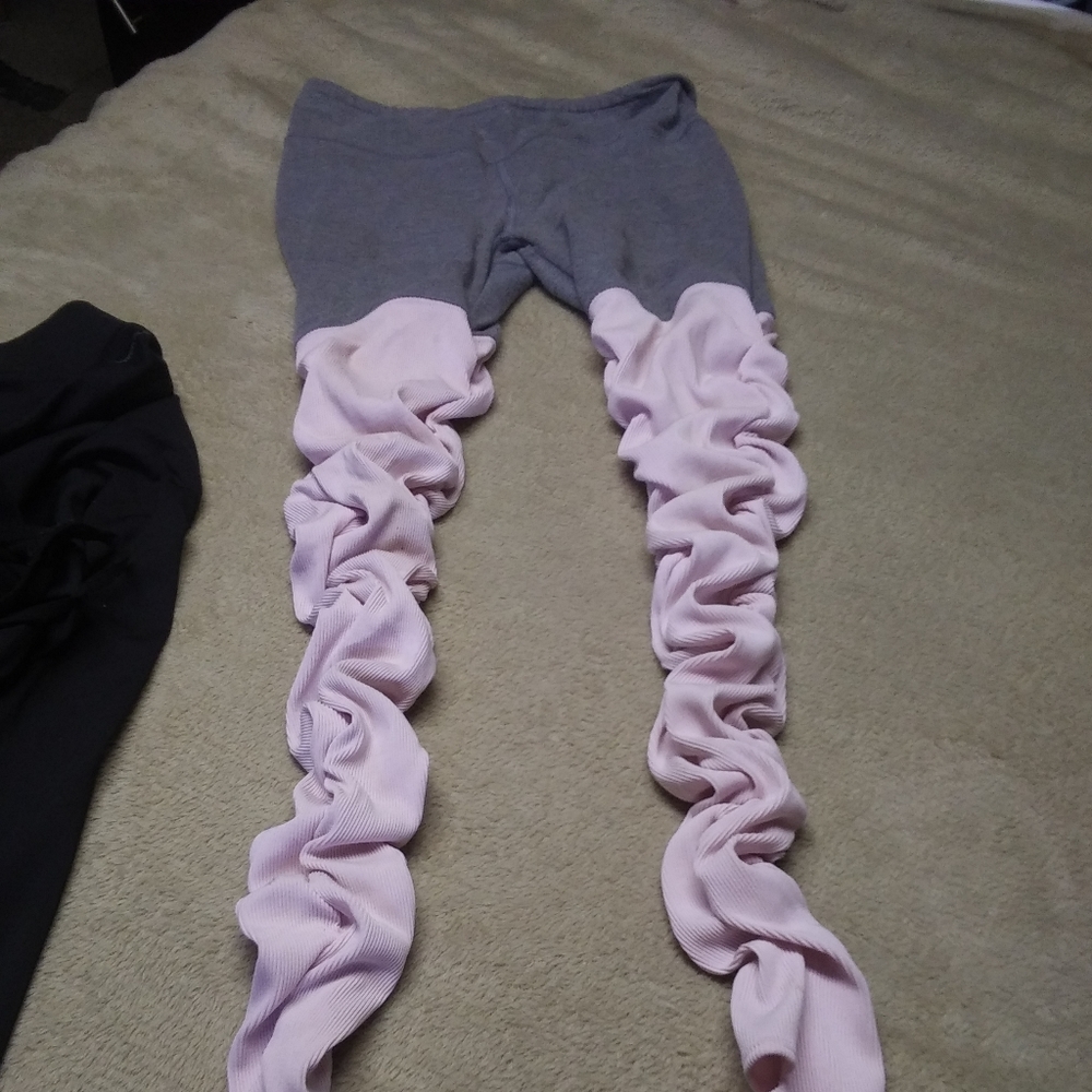 Forever 21 scrunch leggings